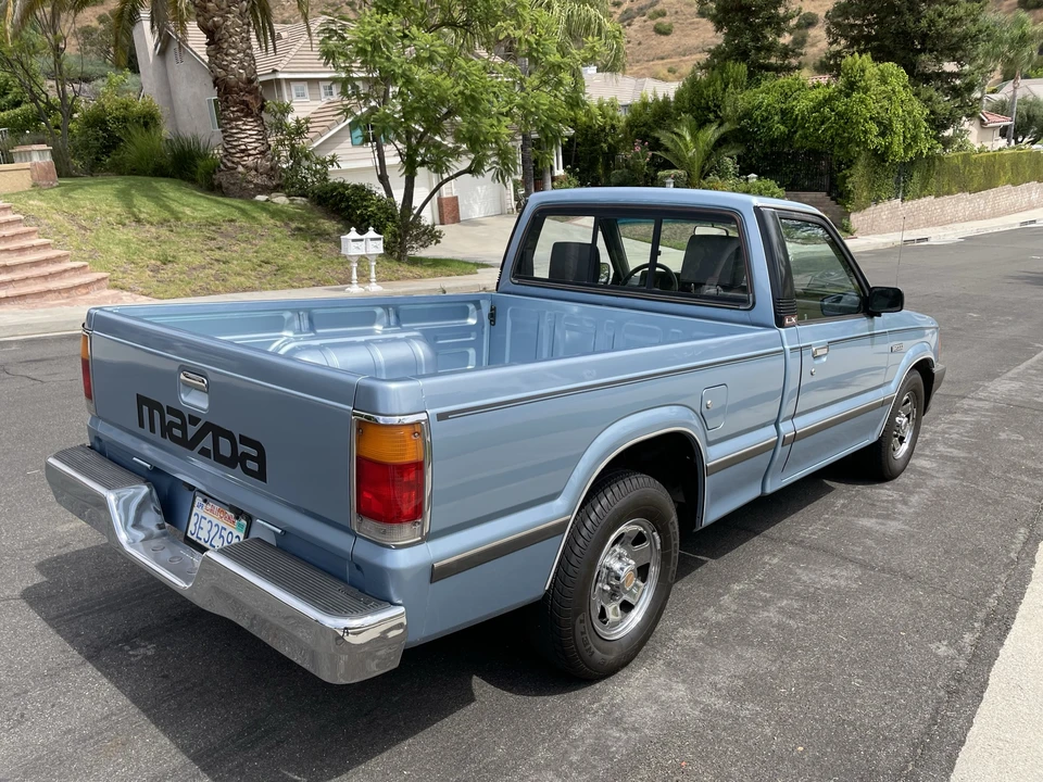 1986 Mazda B Series 4th Gen - Image 9 of 31