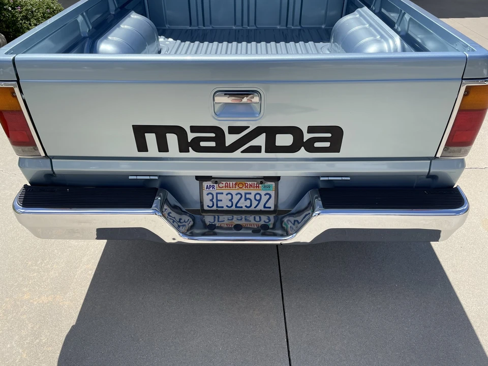 1986 Mazda B Series 4th Gen - Image 22 of 31