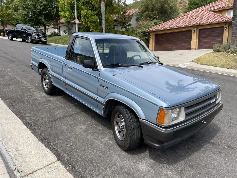 1986 Mazda B Series 4th Gen - Image 2 of 31