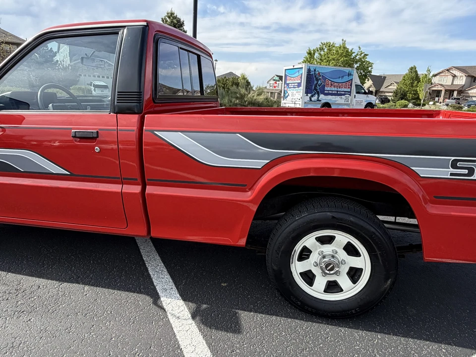1986 Mazda B Series 4th Gen - Image 22 of 31