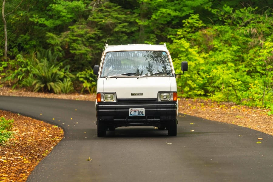 1986 Mazda Bongo 3rd Gen - Image 4 of 23