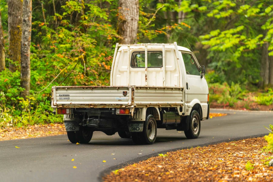 1986 Mazda Bongo 3rd Gen - Image 3 of 23