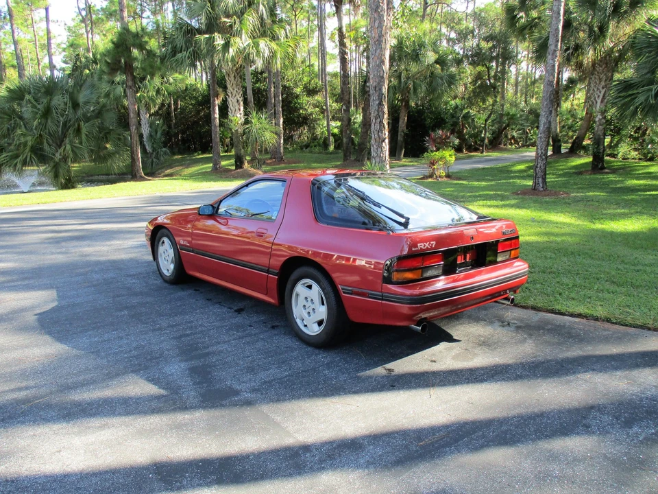 1986 Mazda RX-7 FC - Image 8 of 31