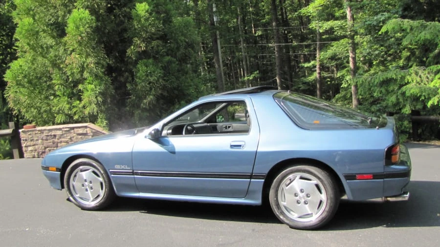1986 Mazda RX-7 FC - Image 17 of 31