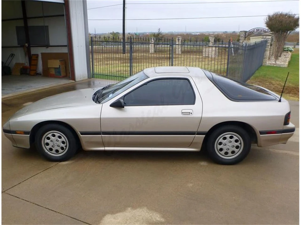 1986 Mazda RX-7 FC - Image 6 of 12