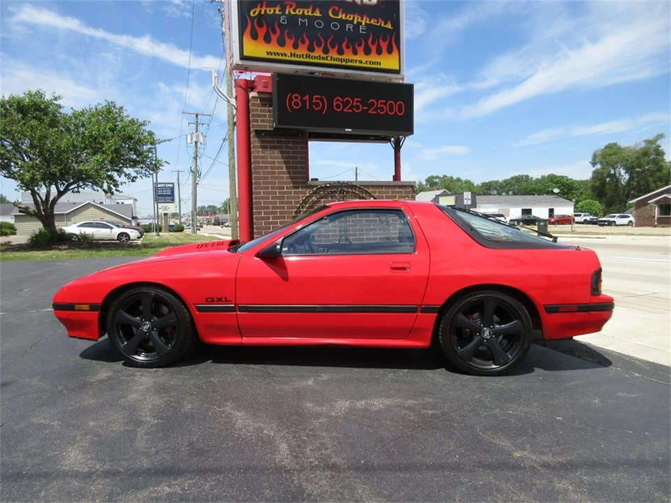 1986 Mazda RX-7 FC - Image 17 of 31