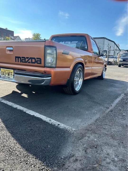 1986 Mazda B Series 4th Gen - Image 4 of 12