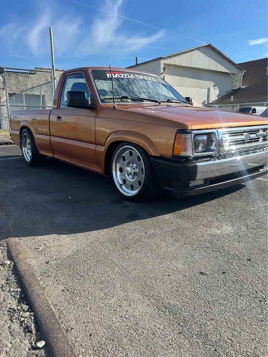 1986 Mazda B Series 4th Gen - Image 5 of 12