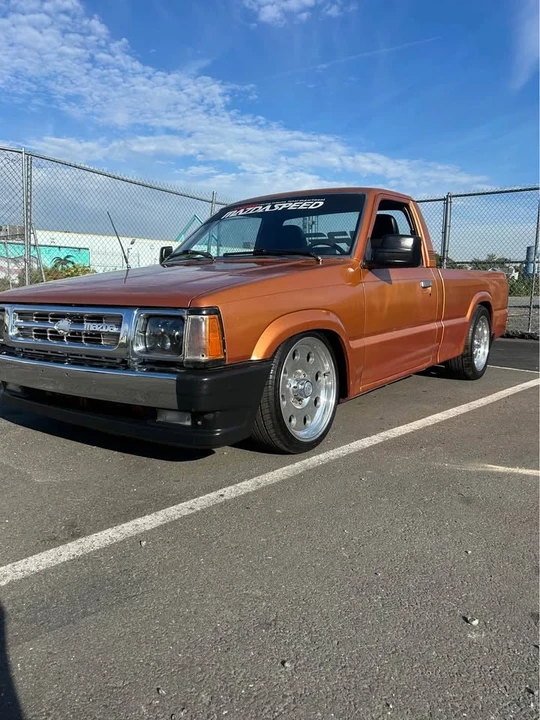 1986 Mazda B Series 4th Gen - Image 6 of 12