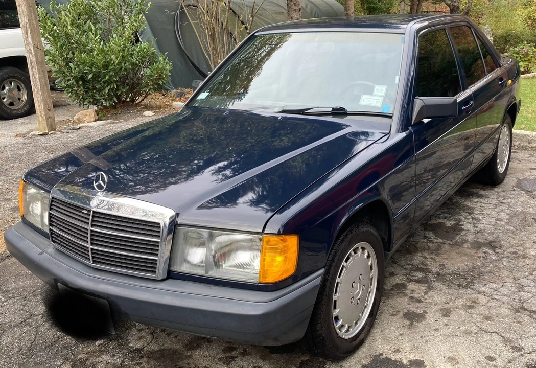 1986 Mercedes-Benz 190E - Image 9 of 21