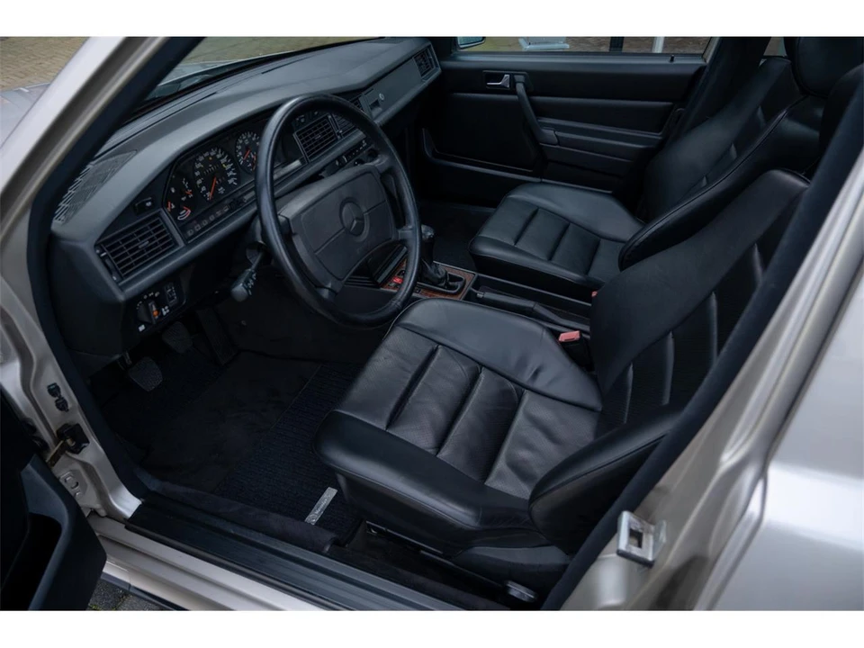 1986 Mercedes-Benz R107 SL-Class - Image 7 of 11