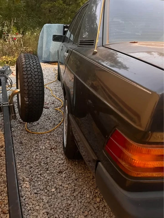 1986 Mercedes-Benz 190E - Image 7 of 14