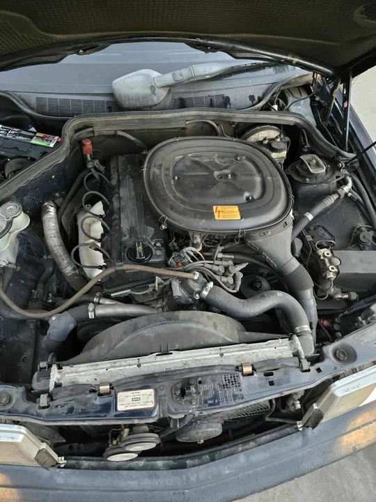 1986 Mercedes-Benz 190E - Image 15 of 15