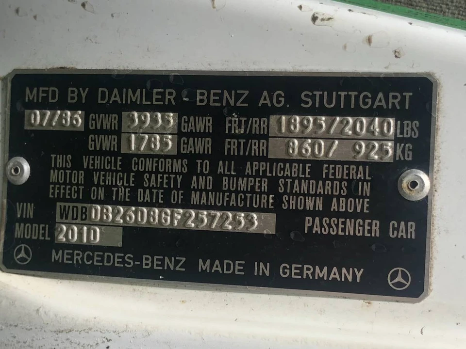 1986 Mercedes-Benz 190E - Image 15 of 22