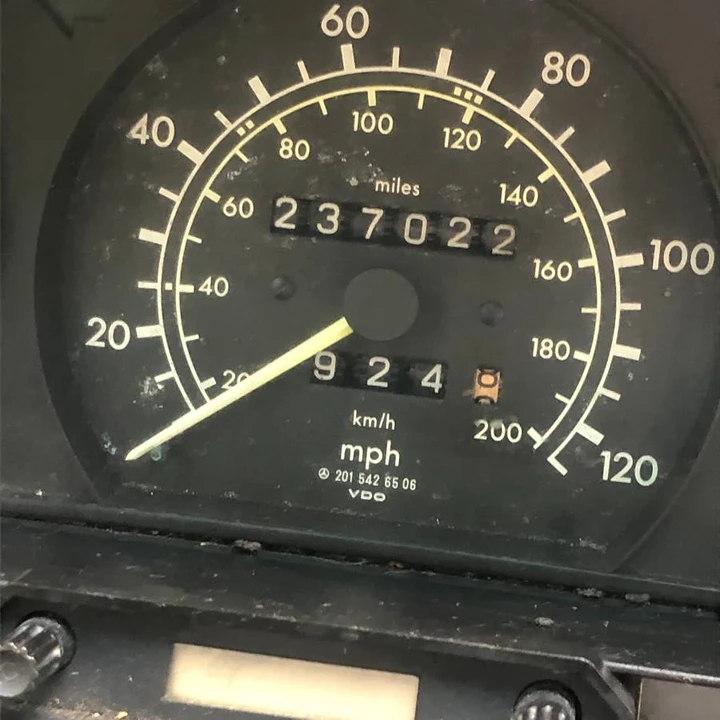 1986 Mercedes-Benz 190E - Image 6 of 22