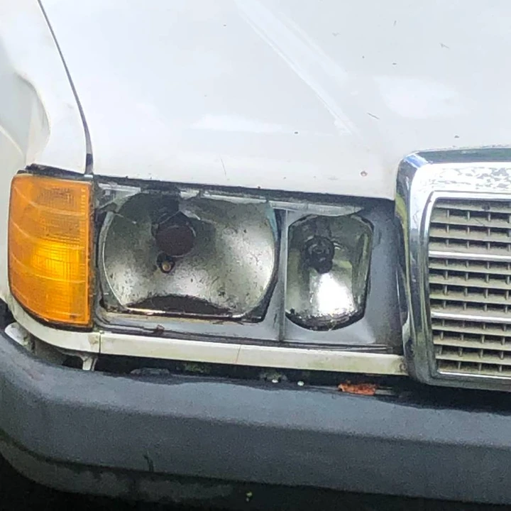 1986 Mercedes-Benz 190E - Image 7 of 22
