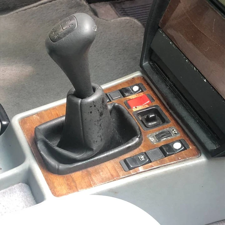 1986 Mercedes-Benz 190E - Image 9 of 22