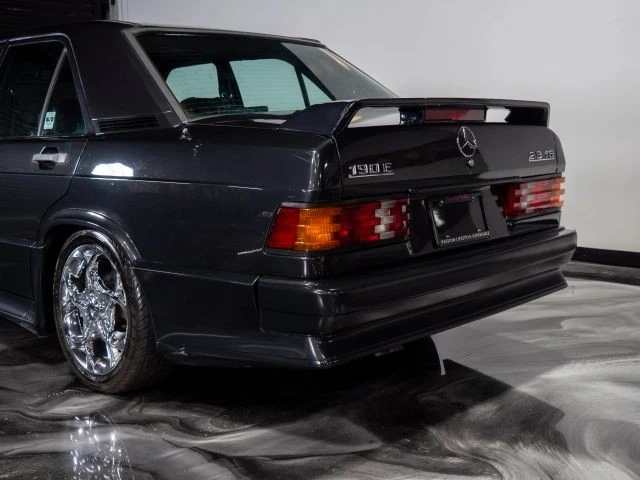 1986 Mercedes-Benz 190E 2.3-16 & 2.5-16 - Image 12 of 21