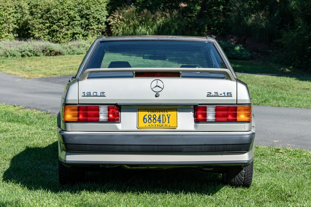 1986 Mercedes-Benz 190E 2.3-16 & 2.5-16 - Image 7 of 31