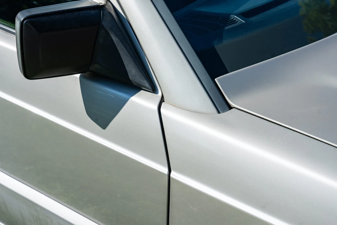1986 Mercedes-Benz 190E 2.3-16 & 2.5-16 - Image 17 of 31