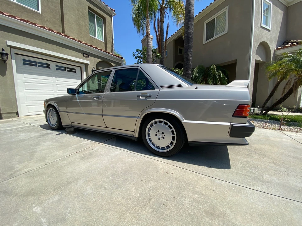 1986 Mercedes-Benz 190E 2.3-16 & 2.5-16 - Image 7 of 31