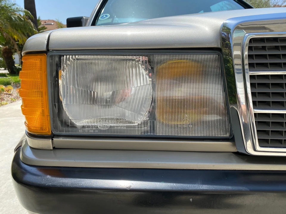 1986 Mercedes-Benz 190E 2.3-16 & 2.5-16 - Image 17 of 31