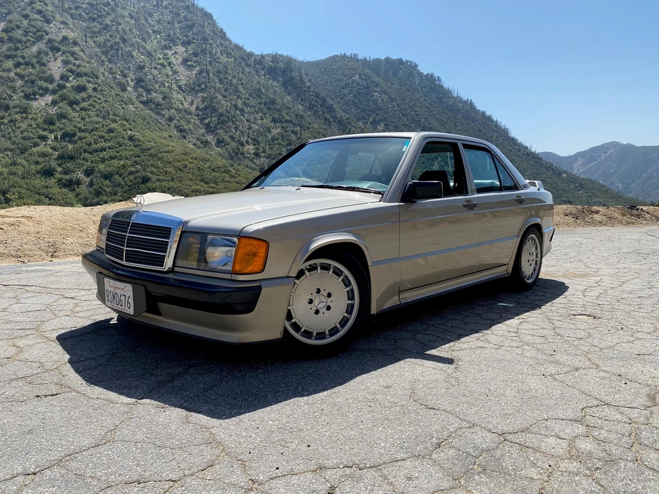 1986 Mercedes-Benz 190E 2.3-16 & 2.5-16 - Image 3 of 31