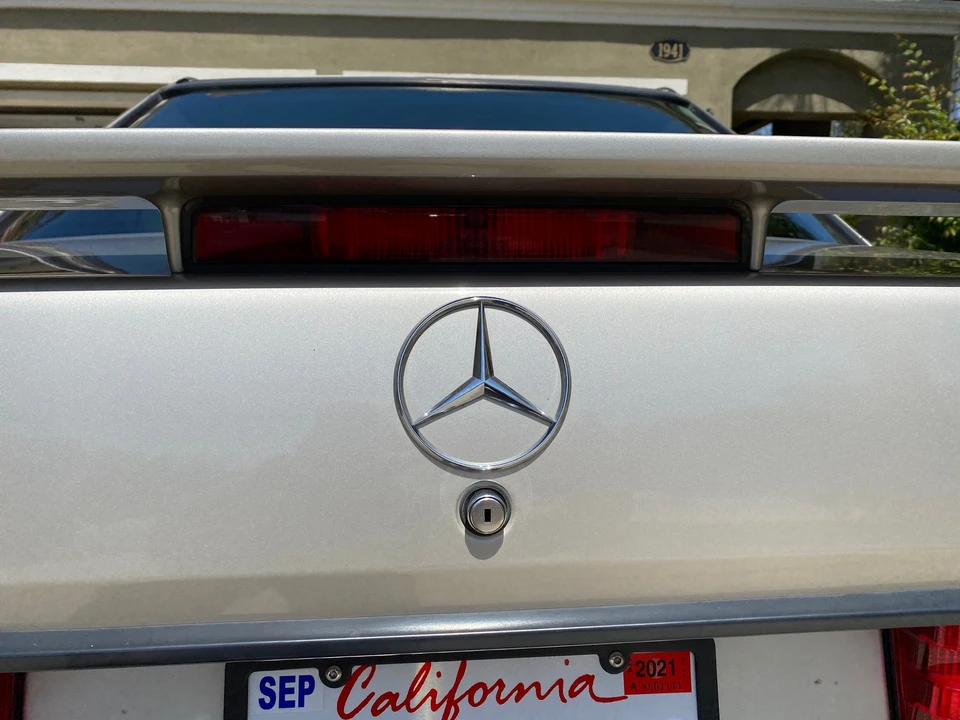 1986 Mercedes-Benz 190E 2.3-16 & 2.5-16 - Image 31 of 31