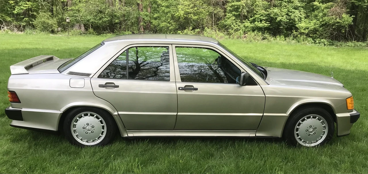 1986 Mercedes-Benz 190E 2.3-16 & 2.5-16 - Image 12 of 31