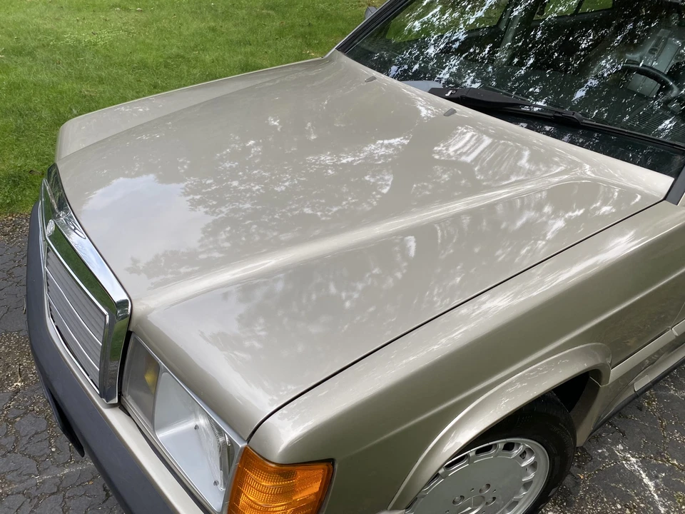 1986 Mercedes-Benz 190E 2.3-16 & 2.5-16 - Image 19 of 31