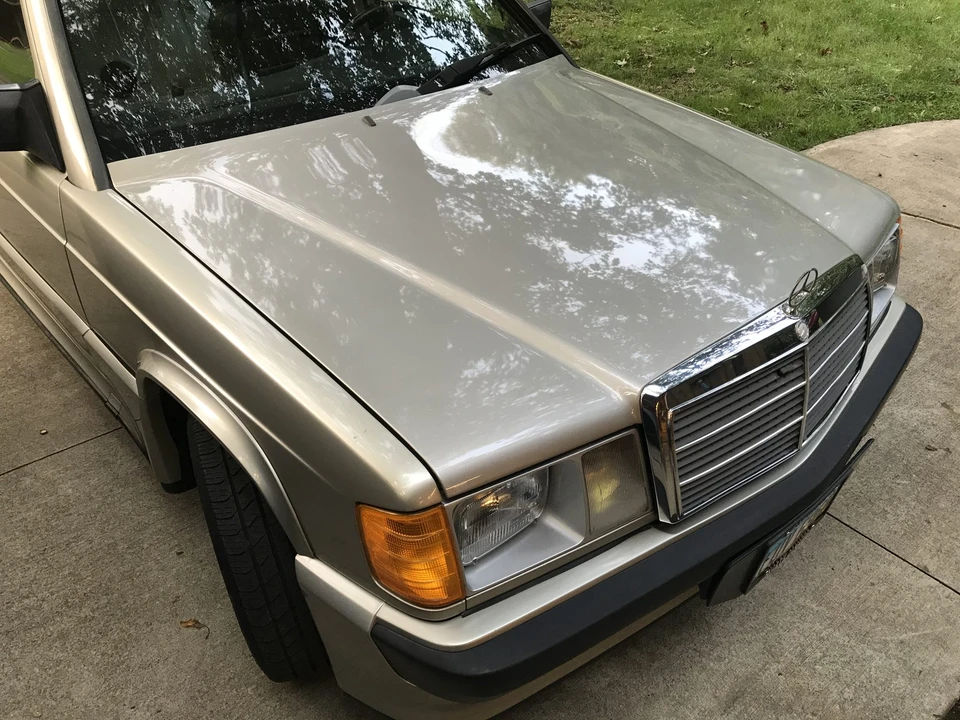 1986 Mercedes-Benz 190E 2.3-16 & 2.5-16 - Image 18 of 31