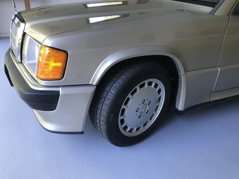 1986 Mercedes-Benz 190E 2.3-16 & 2.5-16 - Image 20 of 31