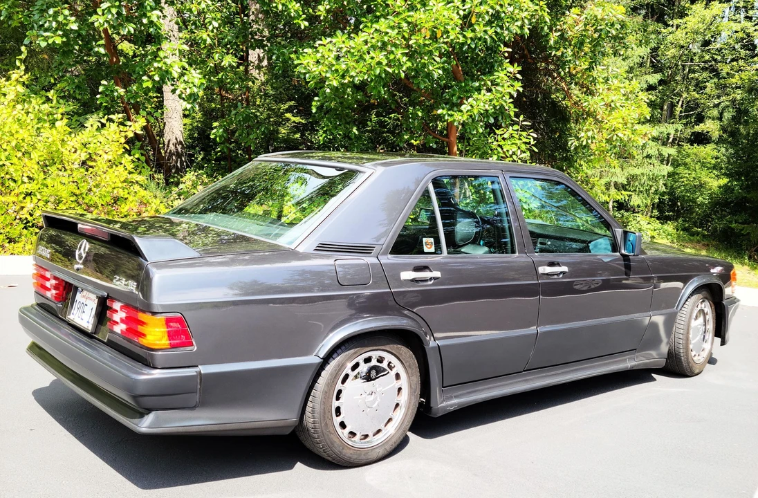 1986 Mercedes-Benz 190E 2.3-16 & 2.5-16 - Image 12 of 31