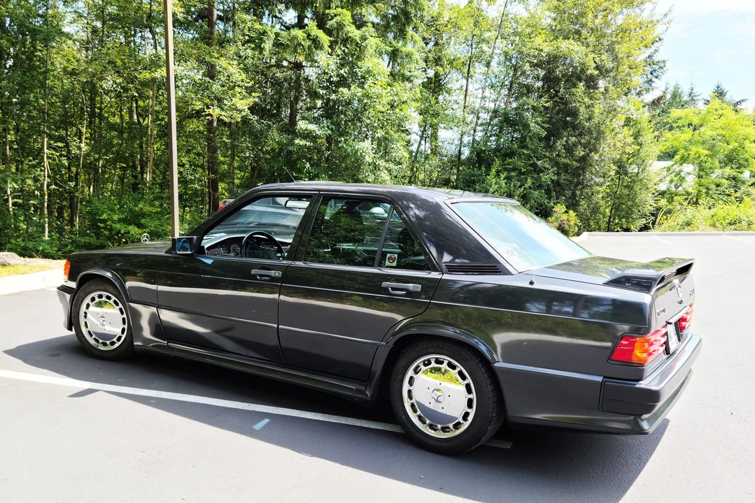 1986 Mercedes-Benz 190E 2.3-16 & 2.5-16 - Image 21 of 31