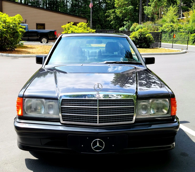 1986 Mercedes-Benz 190E 2.3-16 & 2.5-16 - Image 28 of 31