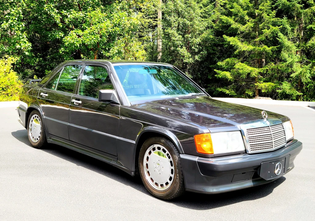 1986 Mercedes-Benz 190E 2.3-16 & 2.5-16 - Image 8 of 31