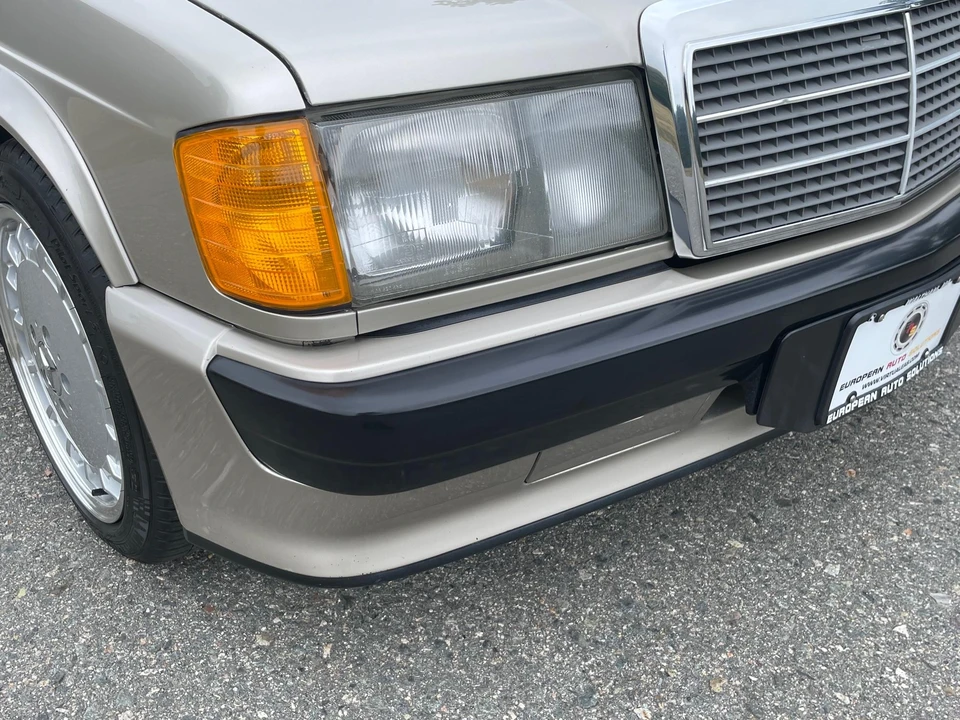 1986 Mercedes-Benz 190E 2.3-16 & 2.5-16 - Image 20 of 31