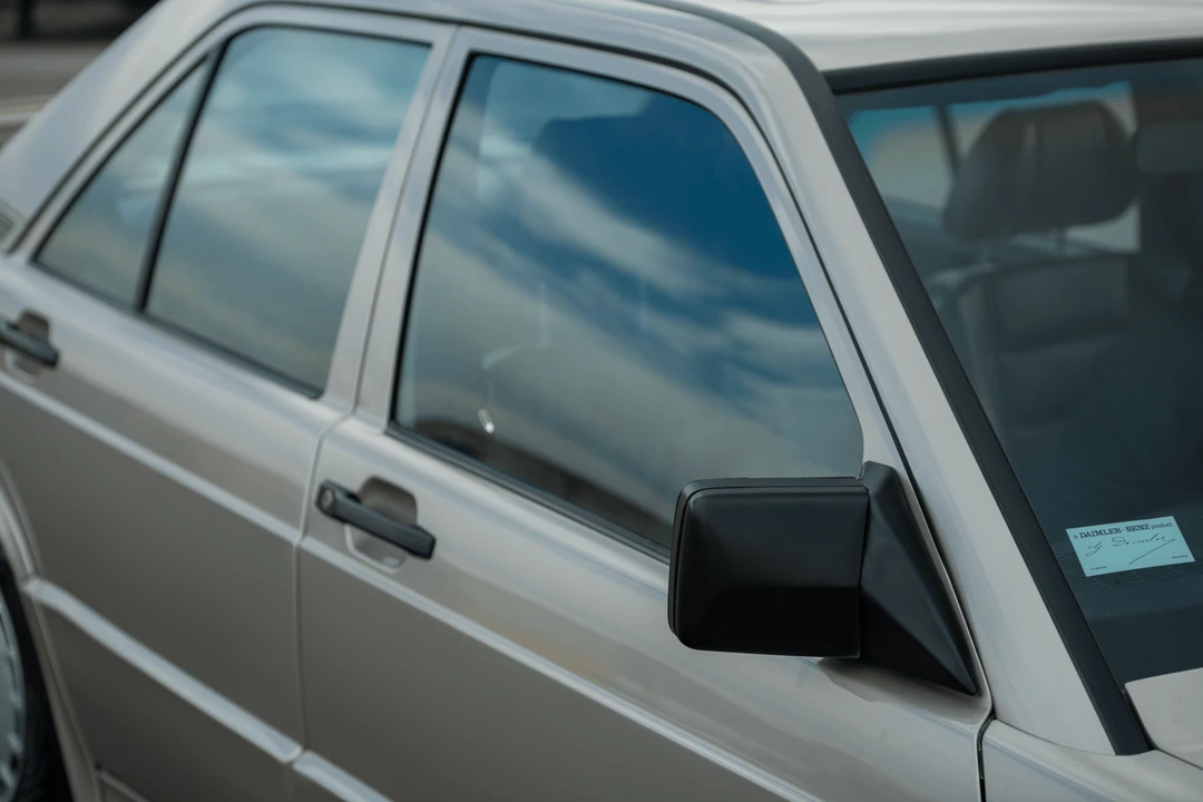 1986 Mercedes-Benz 190E 2.3-16 & 2.5-16 - Image 18 of 31