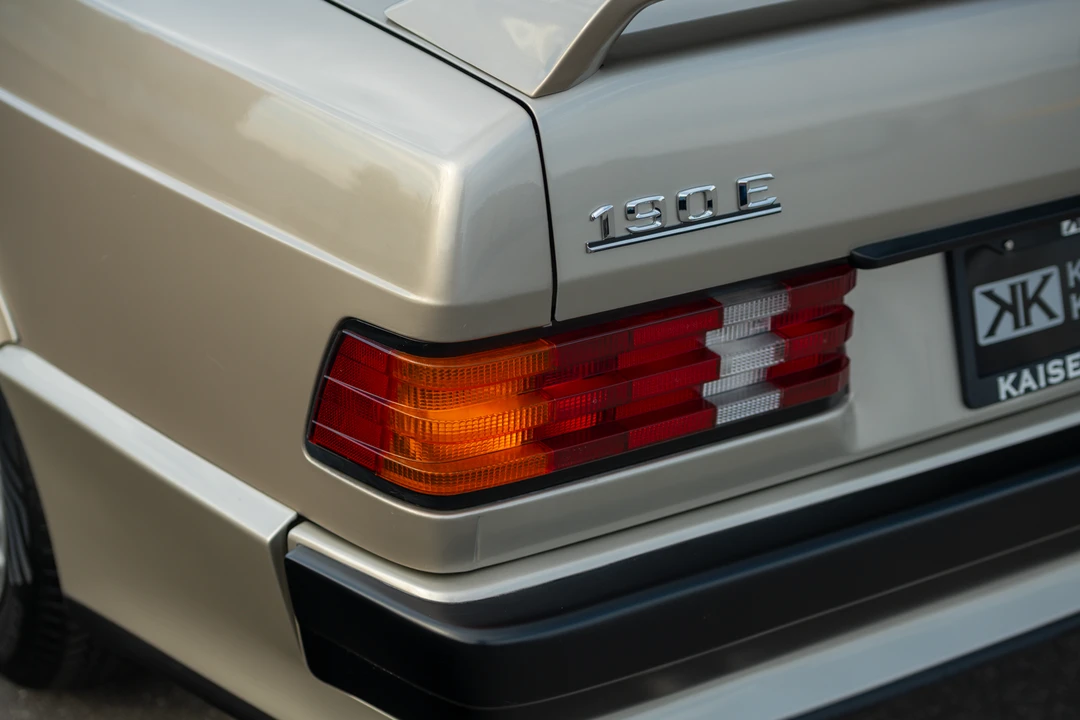 1986 Mercedes-Benz 190E 2.3-16 & 2.5-16 - Image 31 of 31