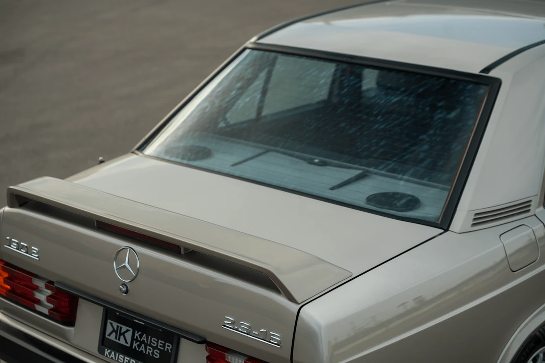 1986 Mercedes-Benz 190E 2.3-16 & 2.5-16 - Image 23 of 31