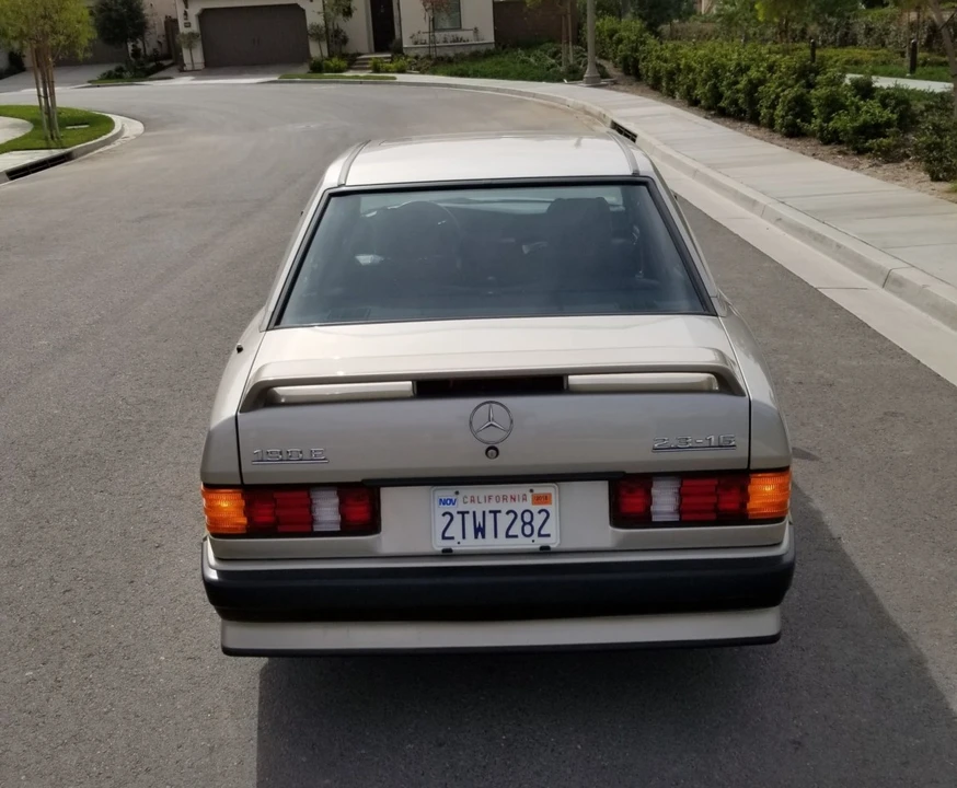 1986 Mercedes-Benz 190E 2.3-16 & 2.5-16 - Image 11 of 31