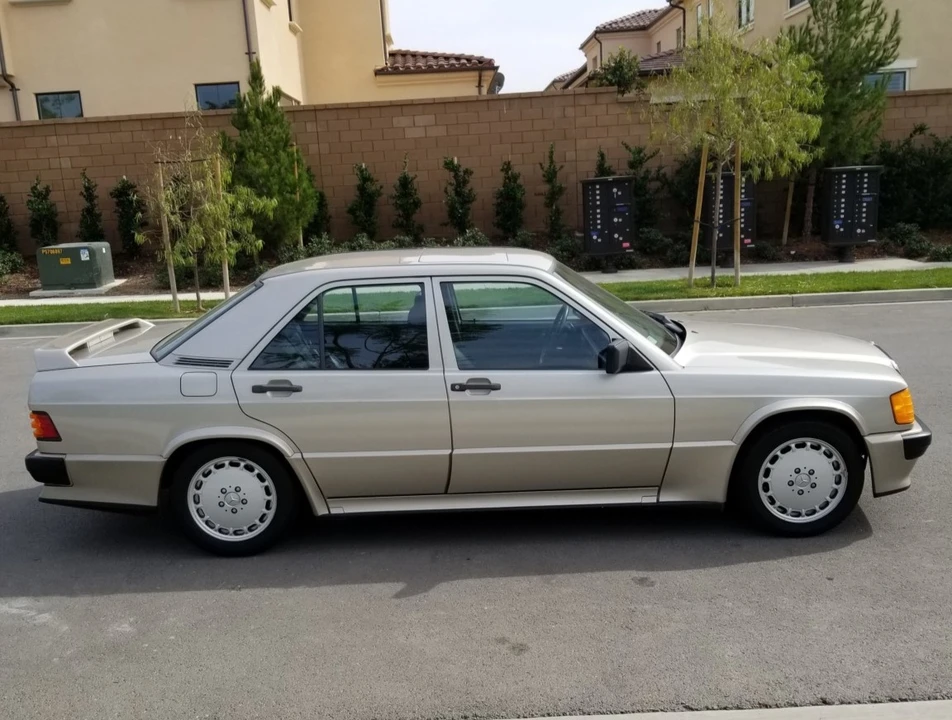 1986 Mercedes-Benz 190E 2.3-16 & 2.5-16 - Image 13 of 31