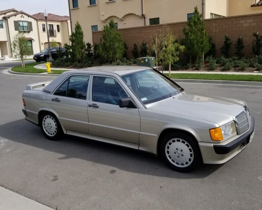 1986 Mercedes-Benz 190E 2.3-16 & 2.5-16 - Image 15 of 31
