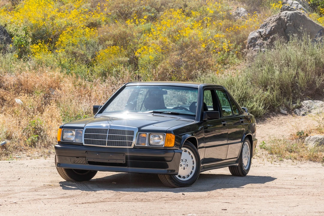 1986 Mercedes-Benz 190E 2.3-16 & 2.5-16 - Image 7 of 31