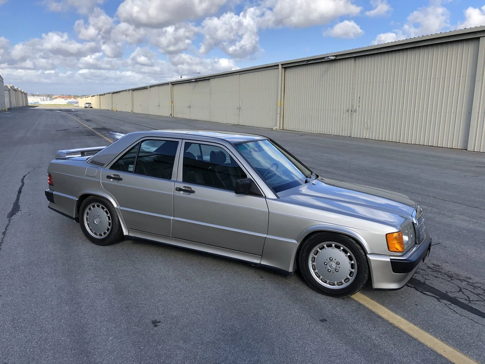 1986 Mercedes-Benz 190E 2.3-16 & 2.5-16 - Image 14 of 31