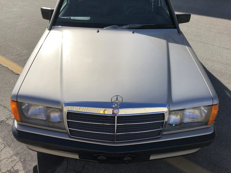 1986 Mercedes-Benz 190E 2.3-16 & 2.5-16 - Image 17 of 31