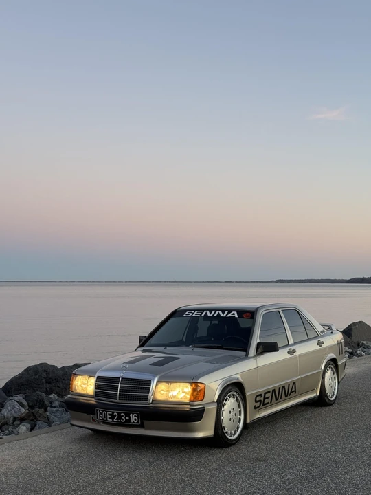 1986 Mercedes-Benz 190E 2.3-16 & 2.5-16 - Image 8 of 31