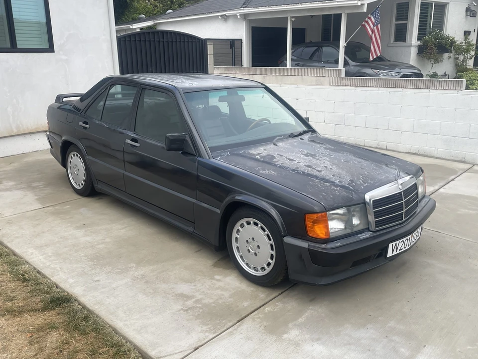 1986 Mercedes-Benz 190E 2.3-16 & 2.5-16 - Image 7 of 31