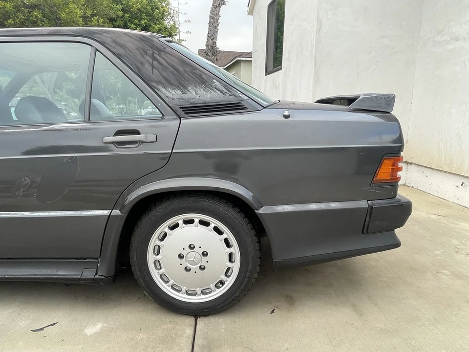 1986 Mercedes-Benz 190E 2.3-16 & 2.5-16 - Image 17 of 31