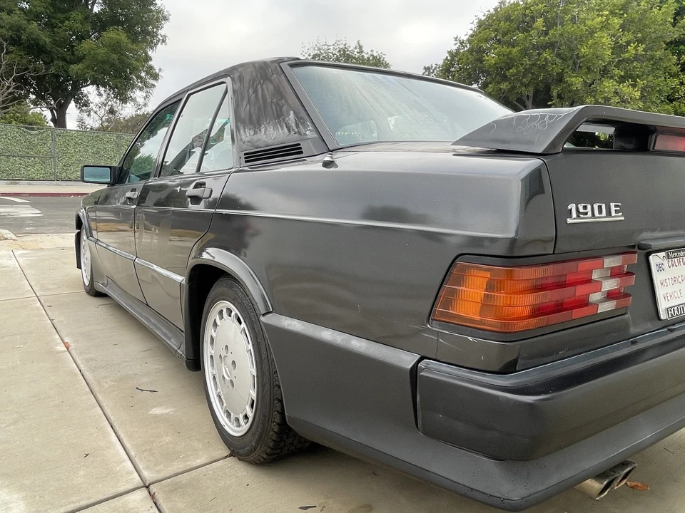 1986 Mercedes-Benz 190E 2.3-16 & 2.5-16 - Image 29 of 31